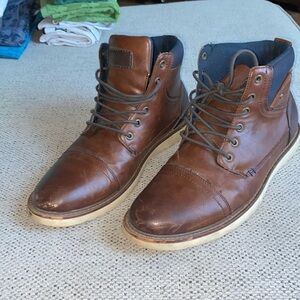Sonoma Mens Boots Size 11 Brown